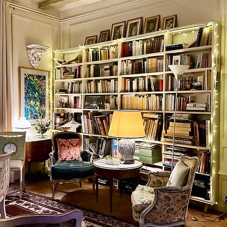Logis Saint-Flaceau เลอม็องส์ ภายนอก รูปภาพ
