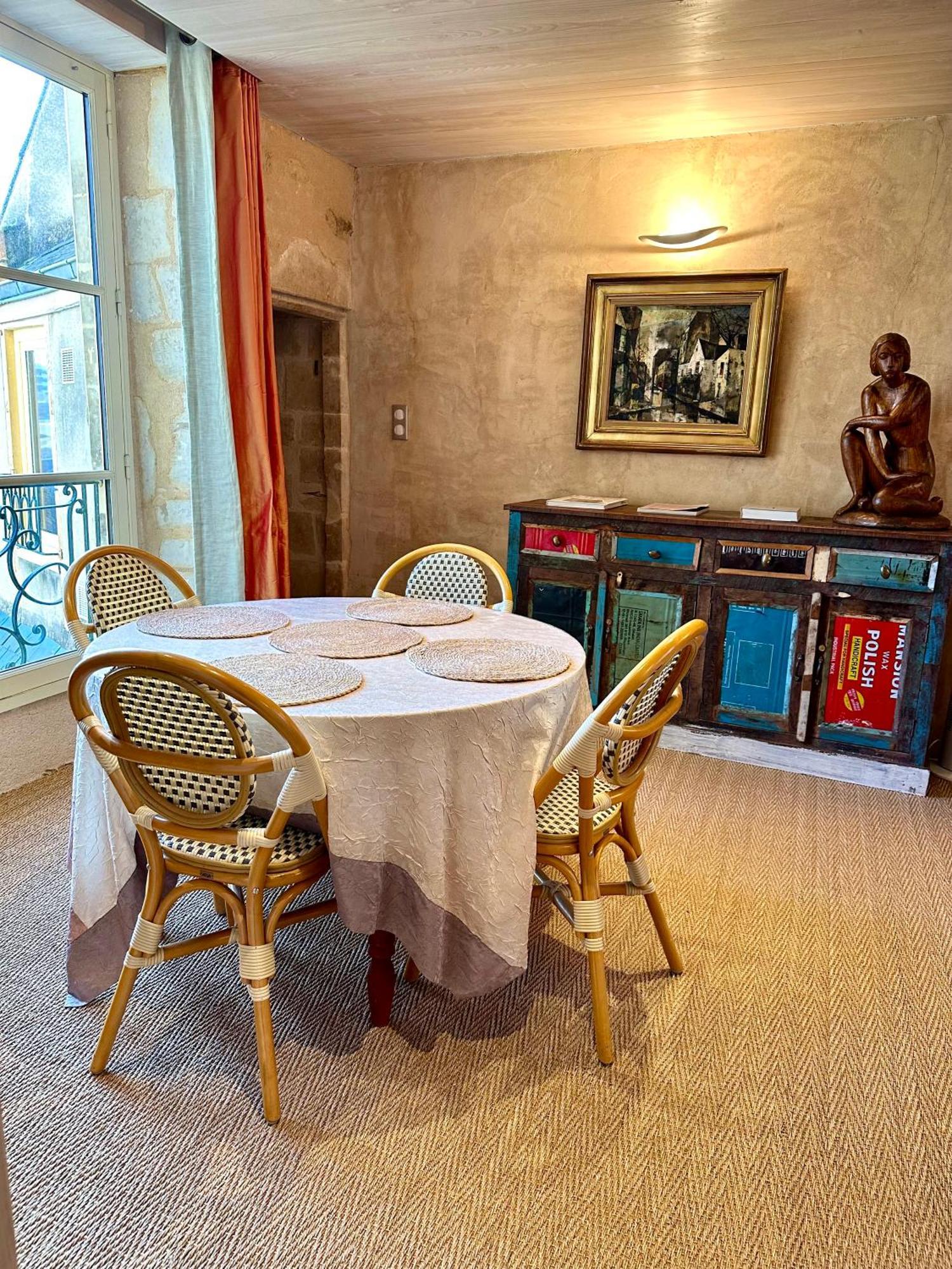 Logis Saint-Flaceau เลอม็องส์ ภายนอก รูปภาพ
